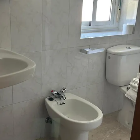 Pension* As Vinas 3* Puebla Del Brollon